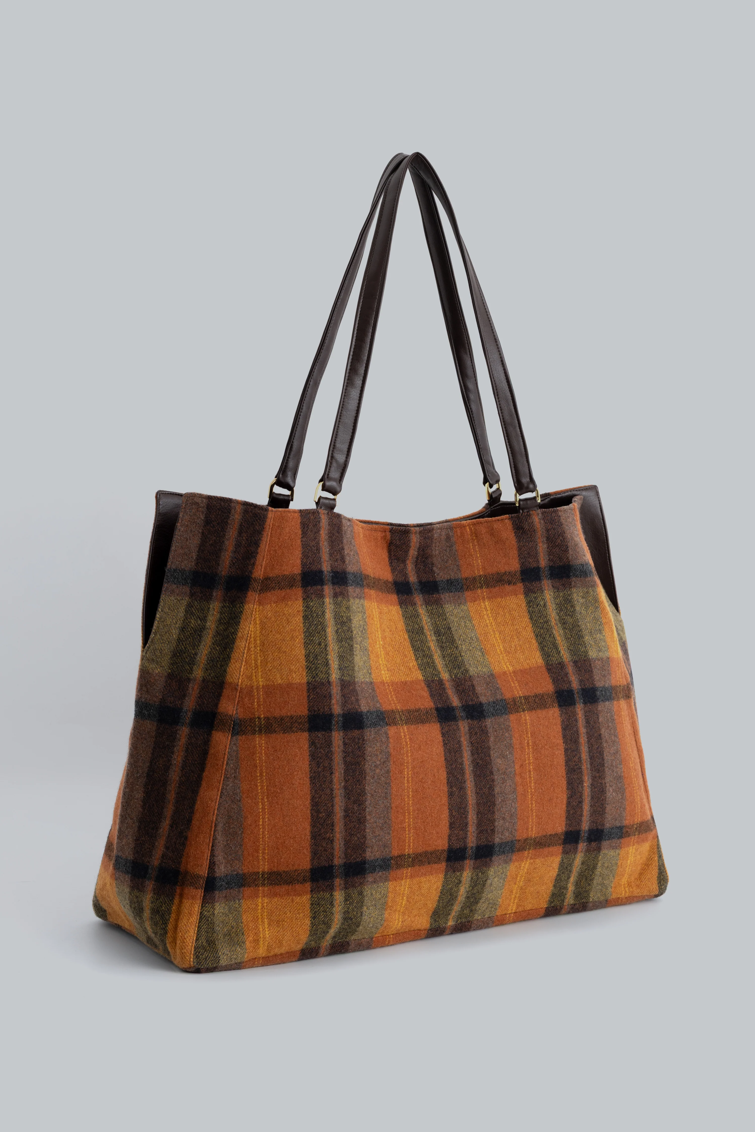 Сумка-шопер OCTOBER в клітинку коричнева