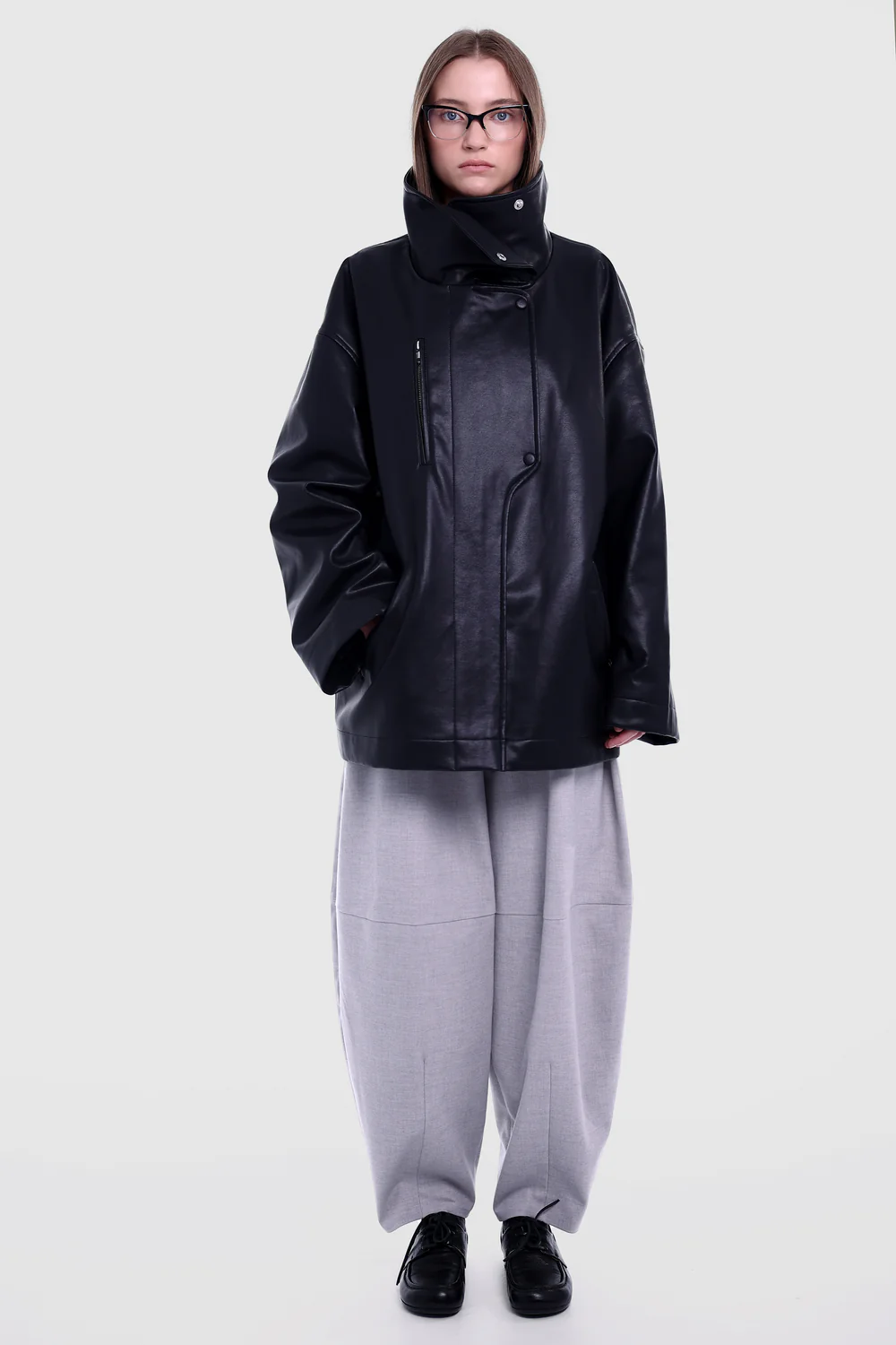 Шкіряна куртка CAROLINE чорна