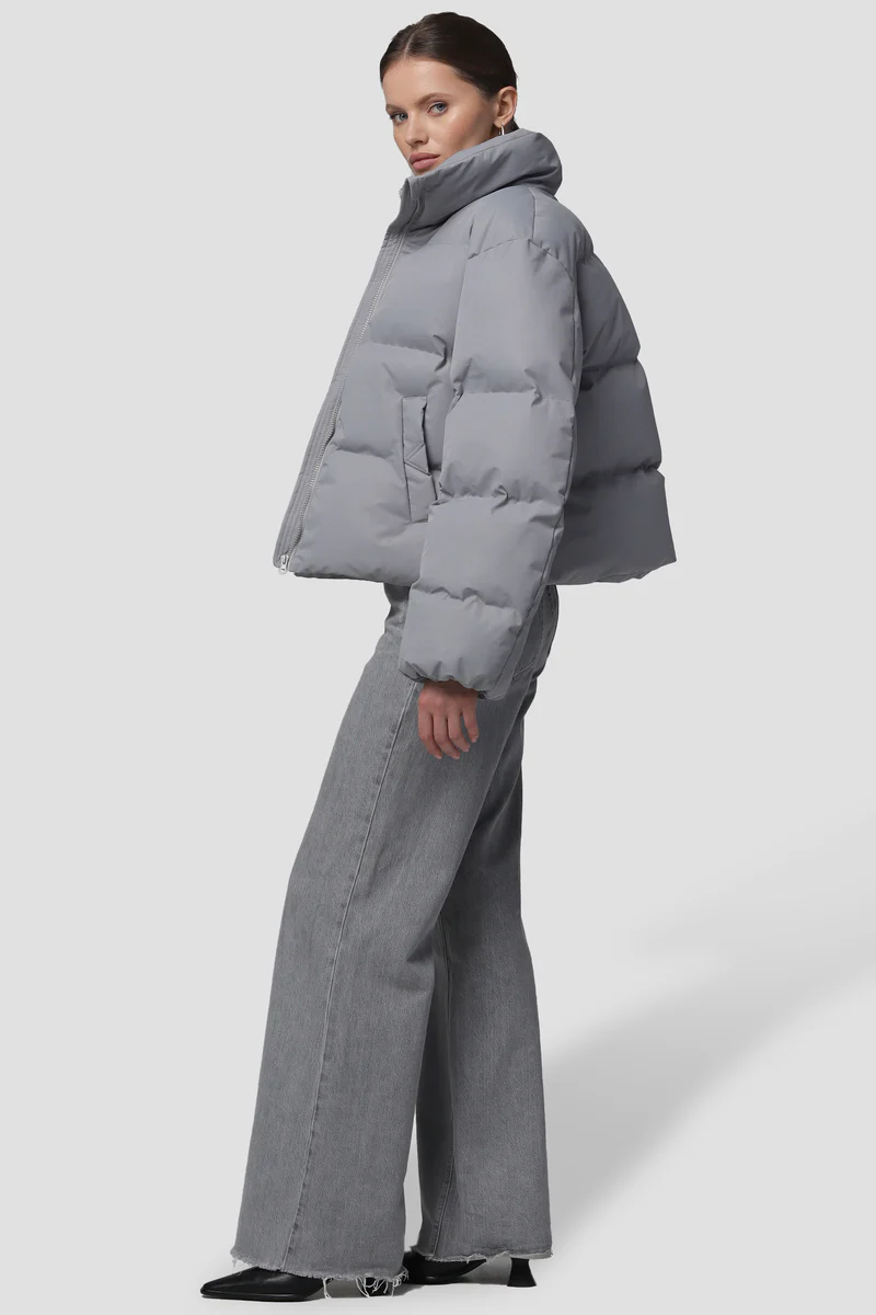 Пуховик короткий MORITZ сірий