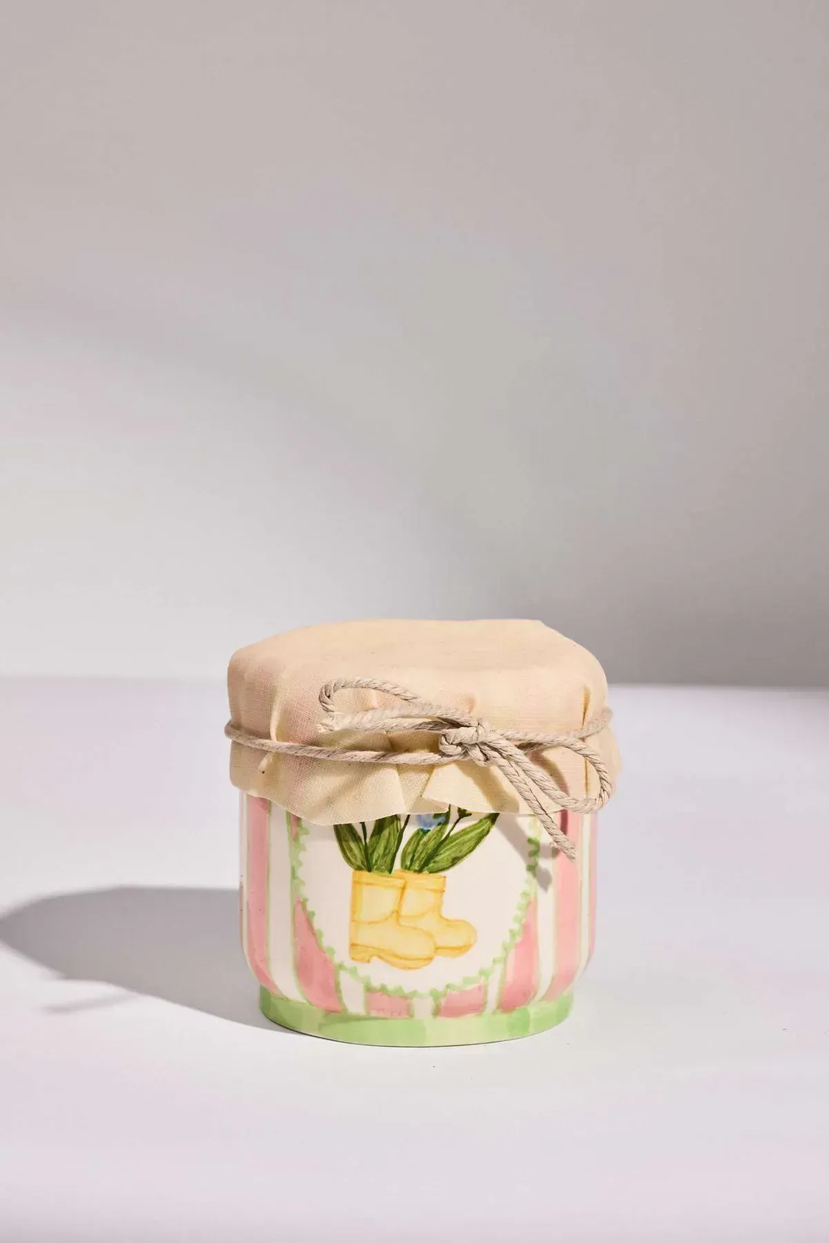 Свічка “В чагарнику”