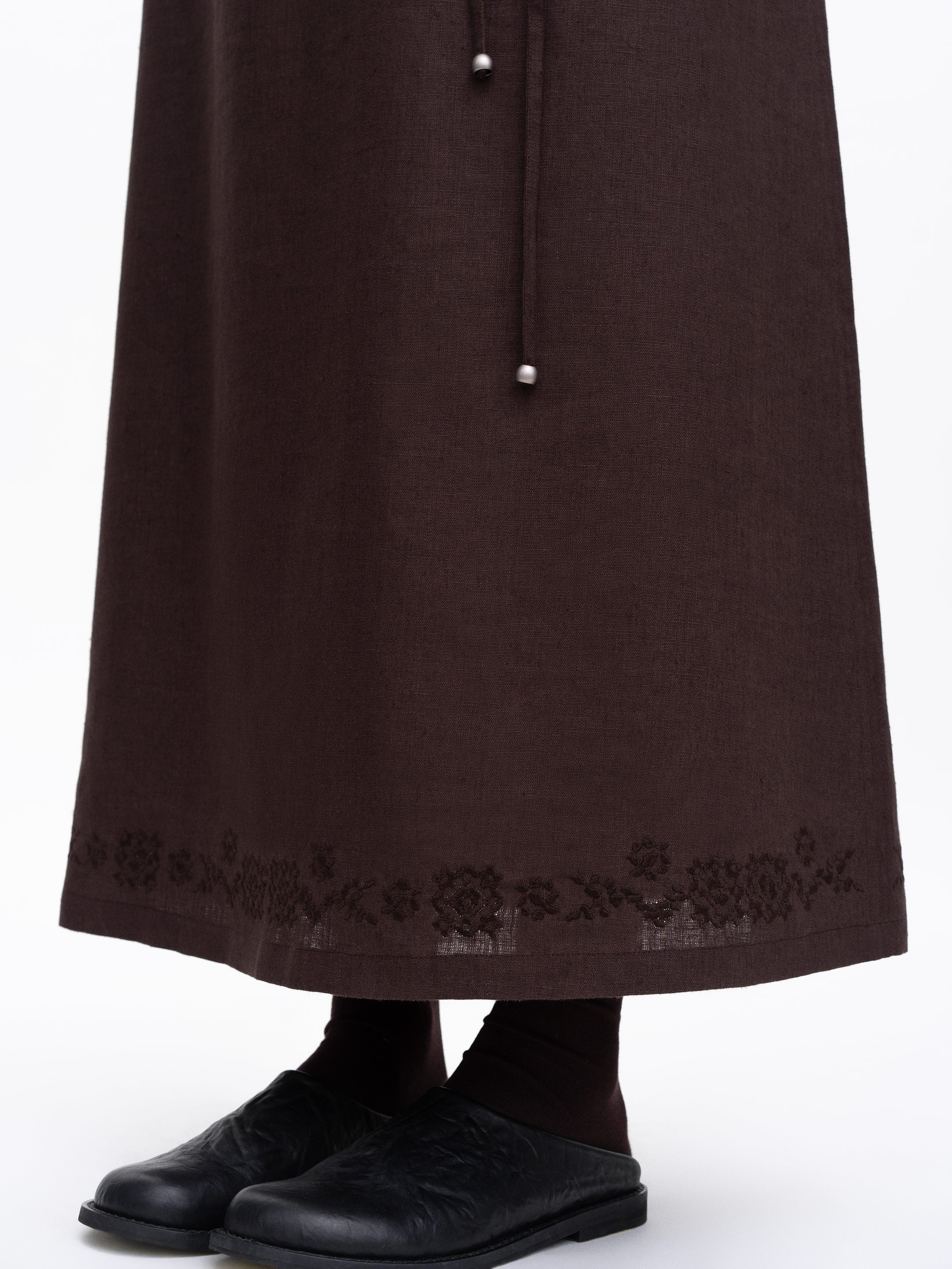 Темно-коричнева вишита сукня "Невіт"