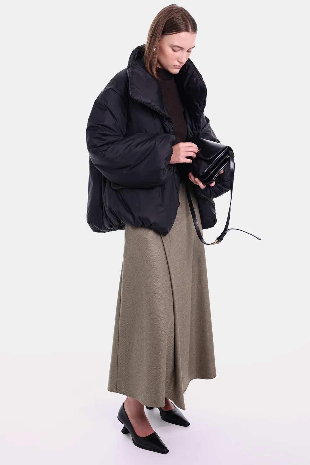 Куртка з високим коміром YUKI чорна