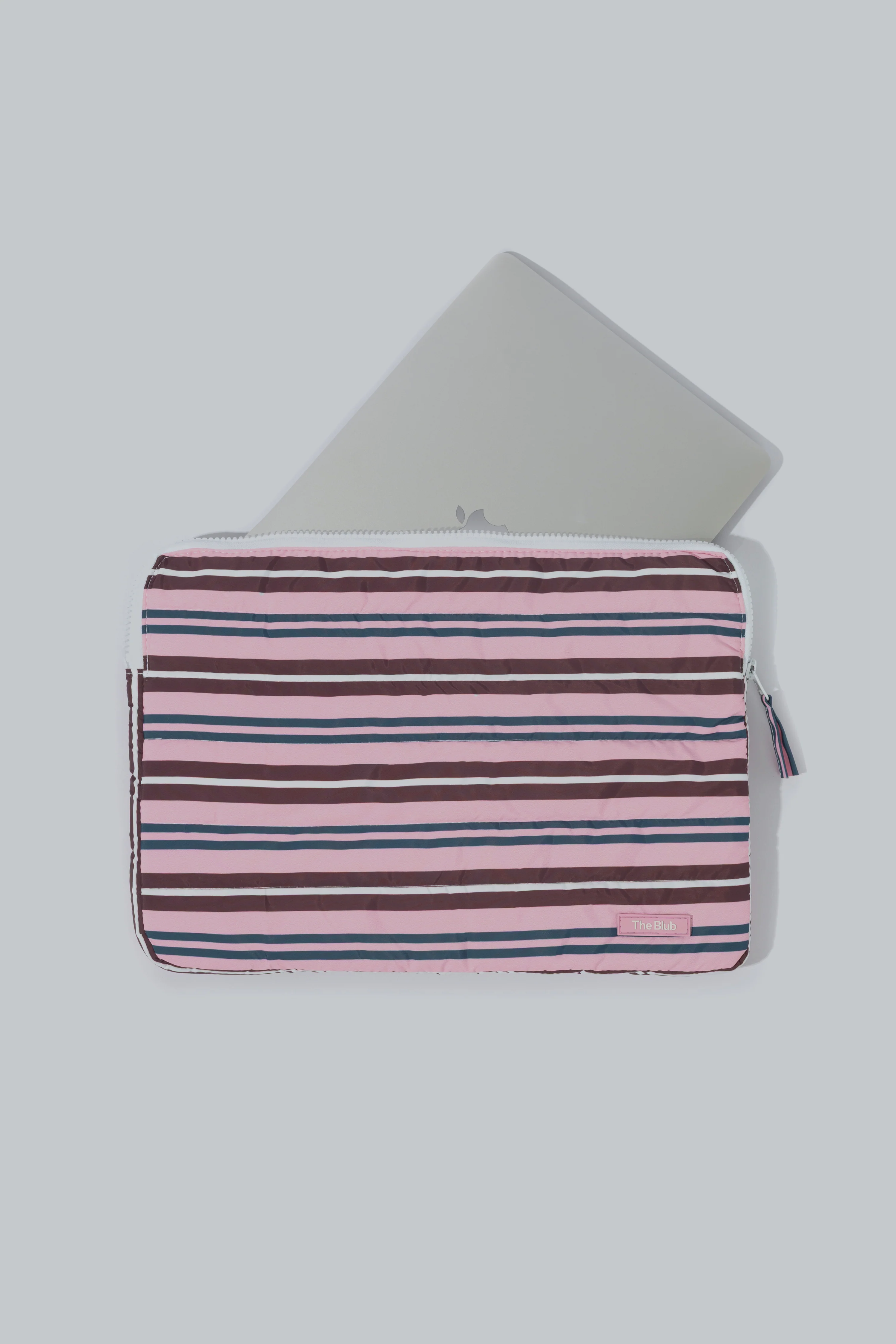 Чохол для ноутбука в смужку – рожевий