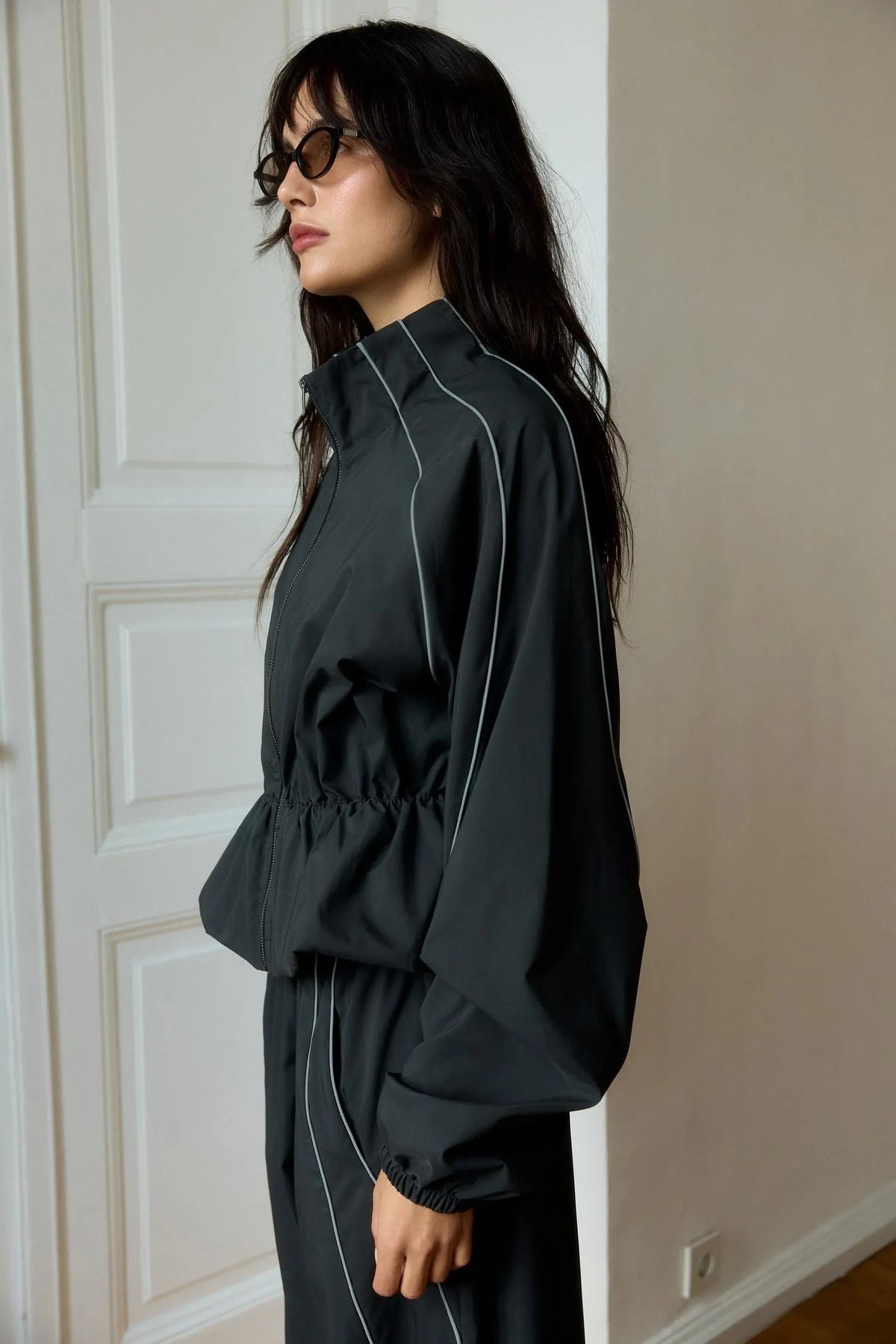 Зіпер з плащової тканини з кантом графітовий