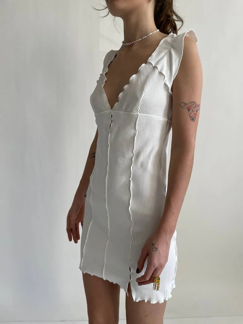 Сукня хвиляста молочна