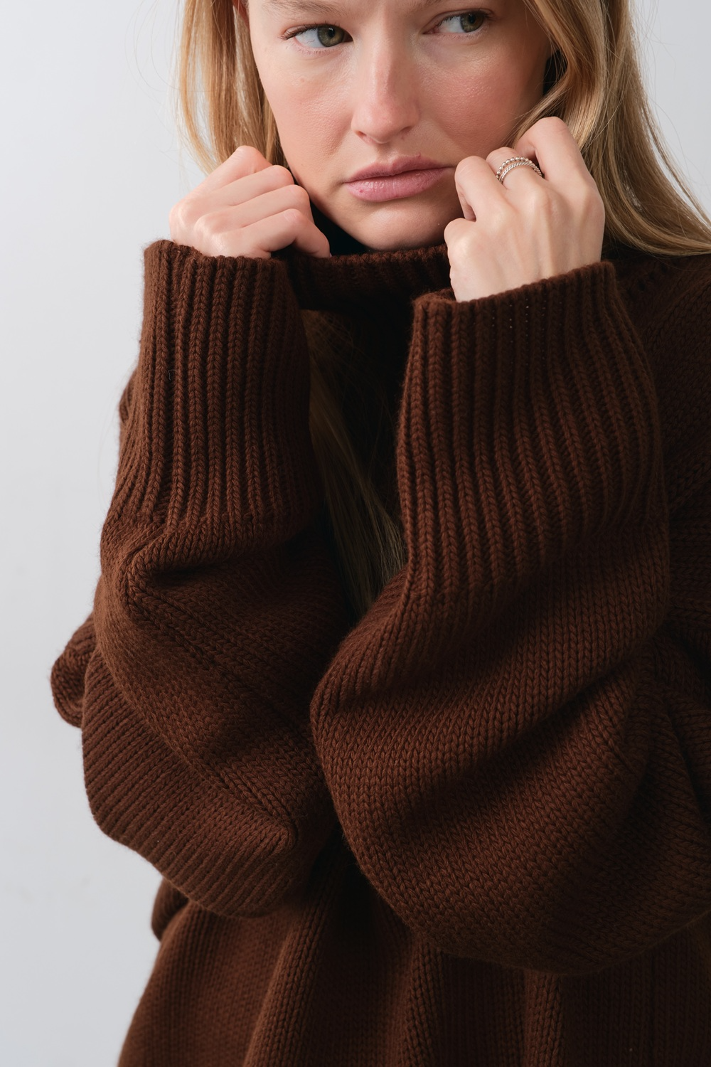 Светр з вовною «Cozy» шоколадний