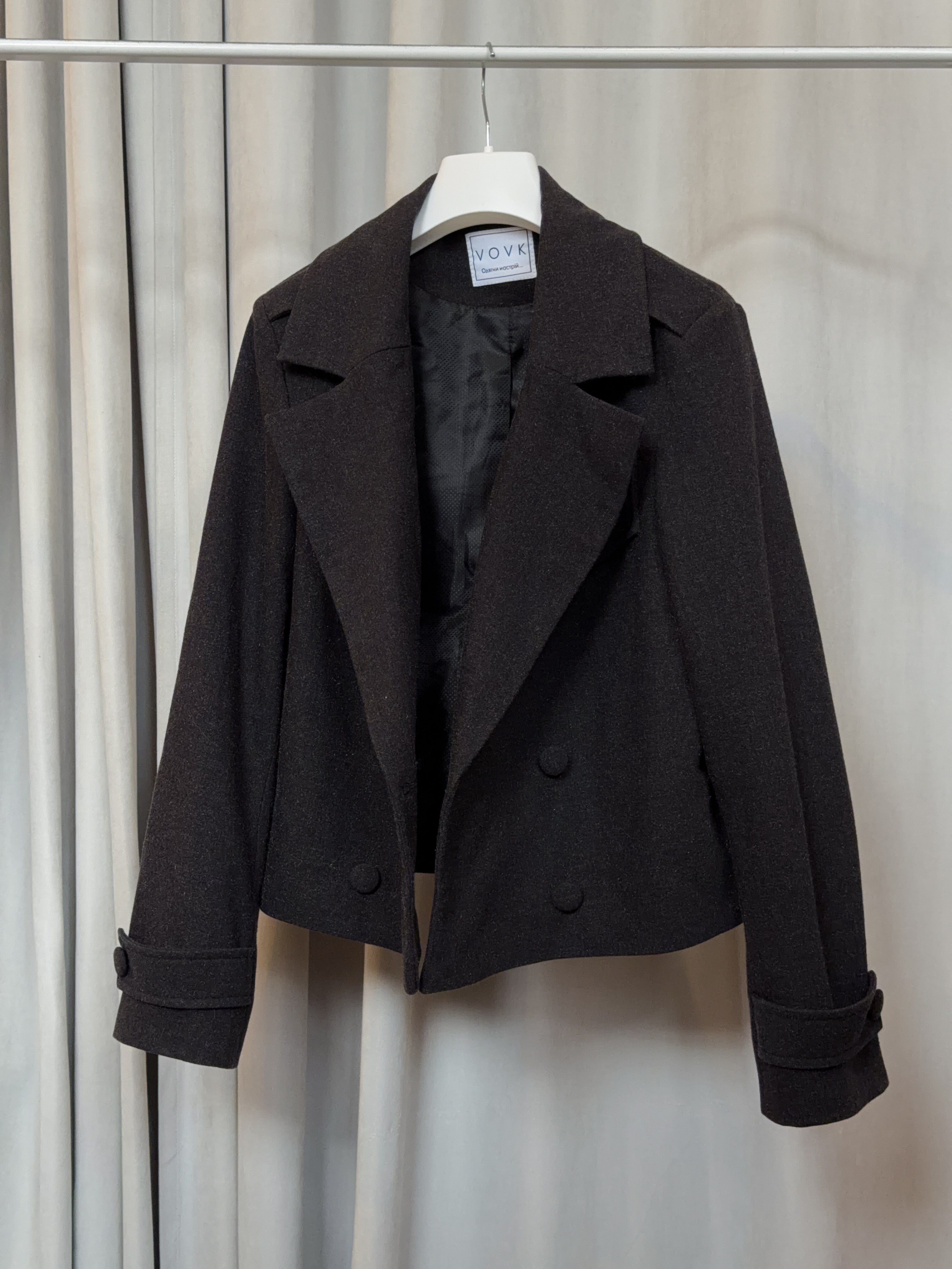 Чорний жакет VOVK
