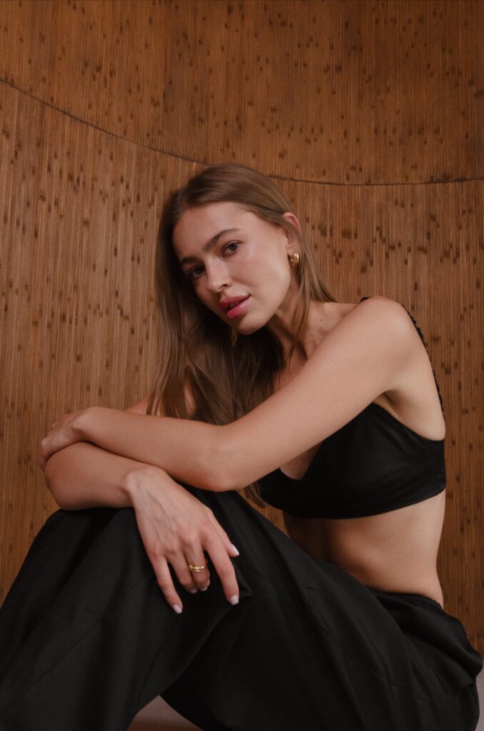 Домашній костюм чорний – штани, топ, короткий кардиган