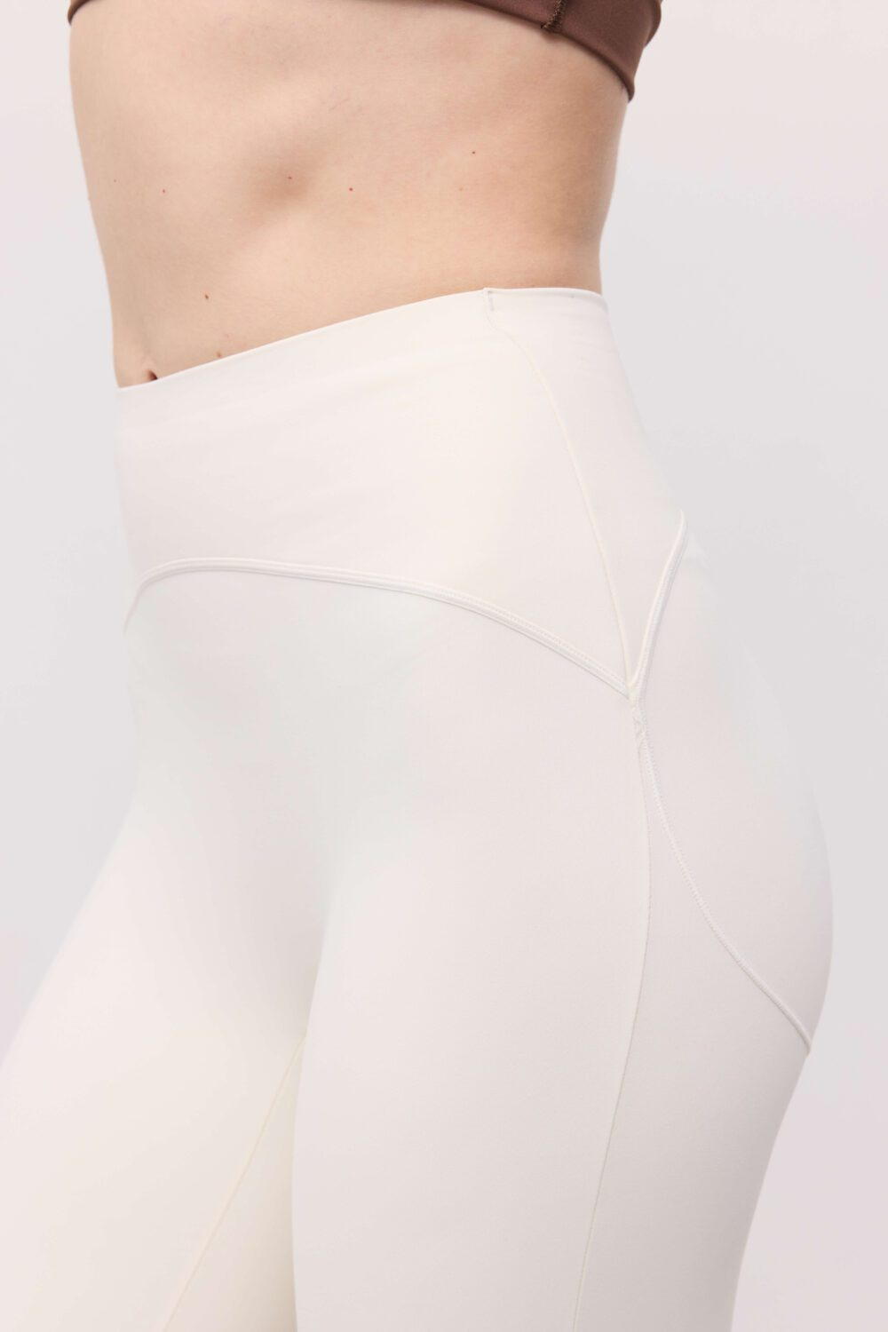 Утеплені легінси зі штрипками Naomi молочні