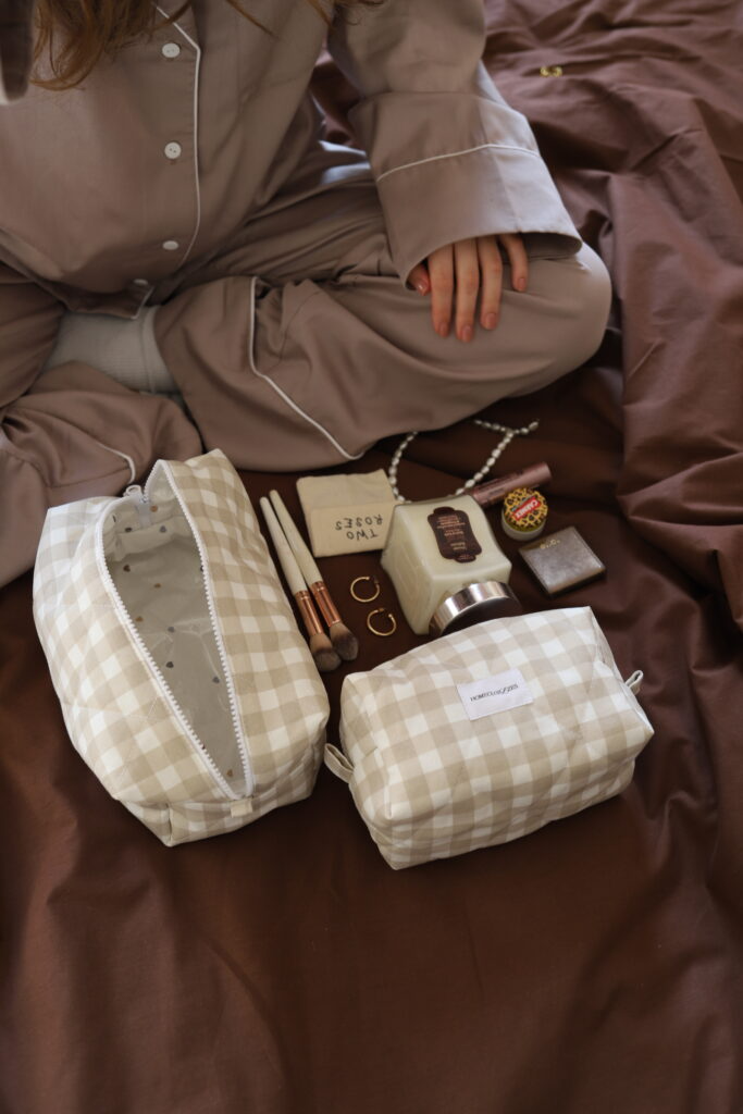 Косметичка beige в бежеву клітинку