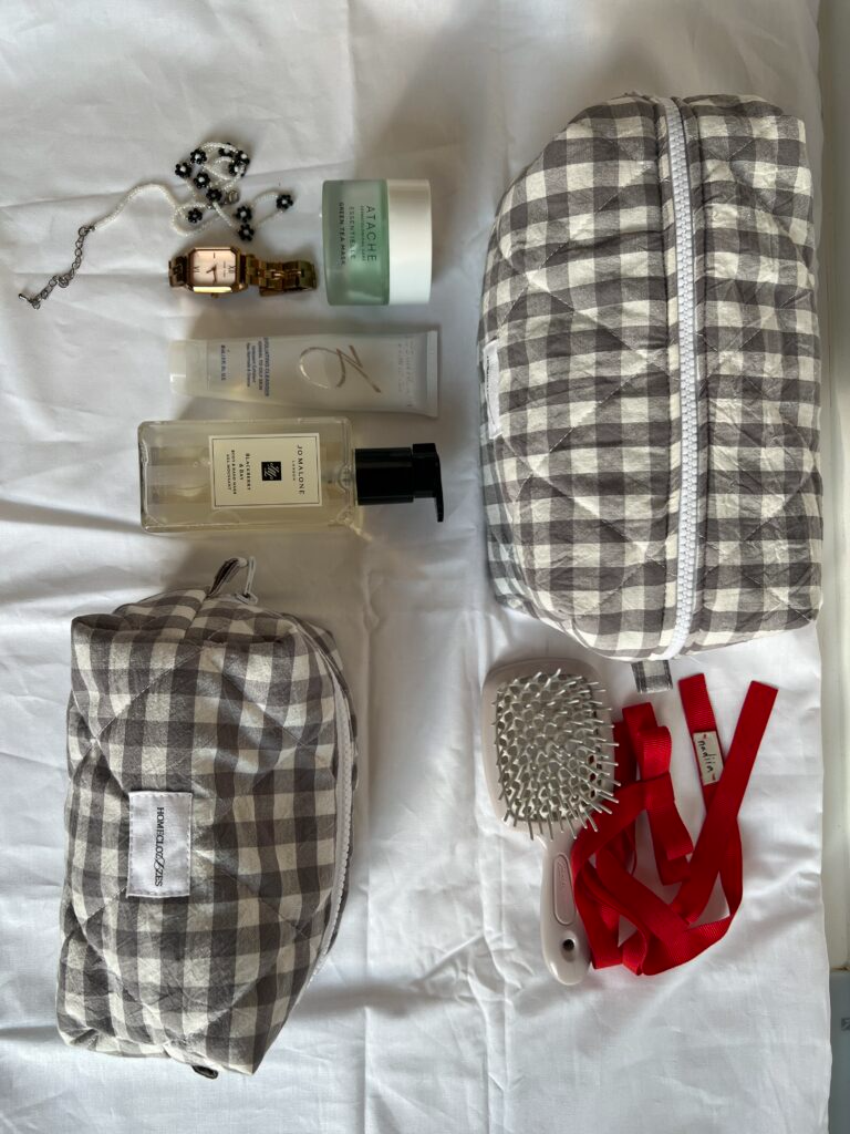 Косметичка grey в сіру клітинку