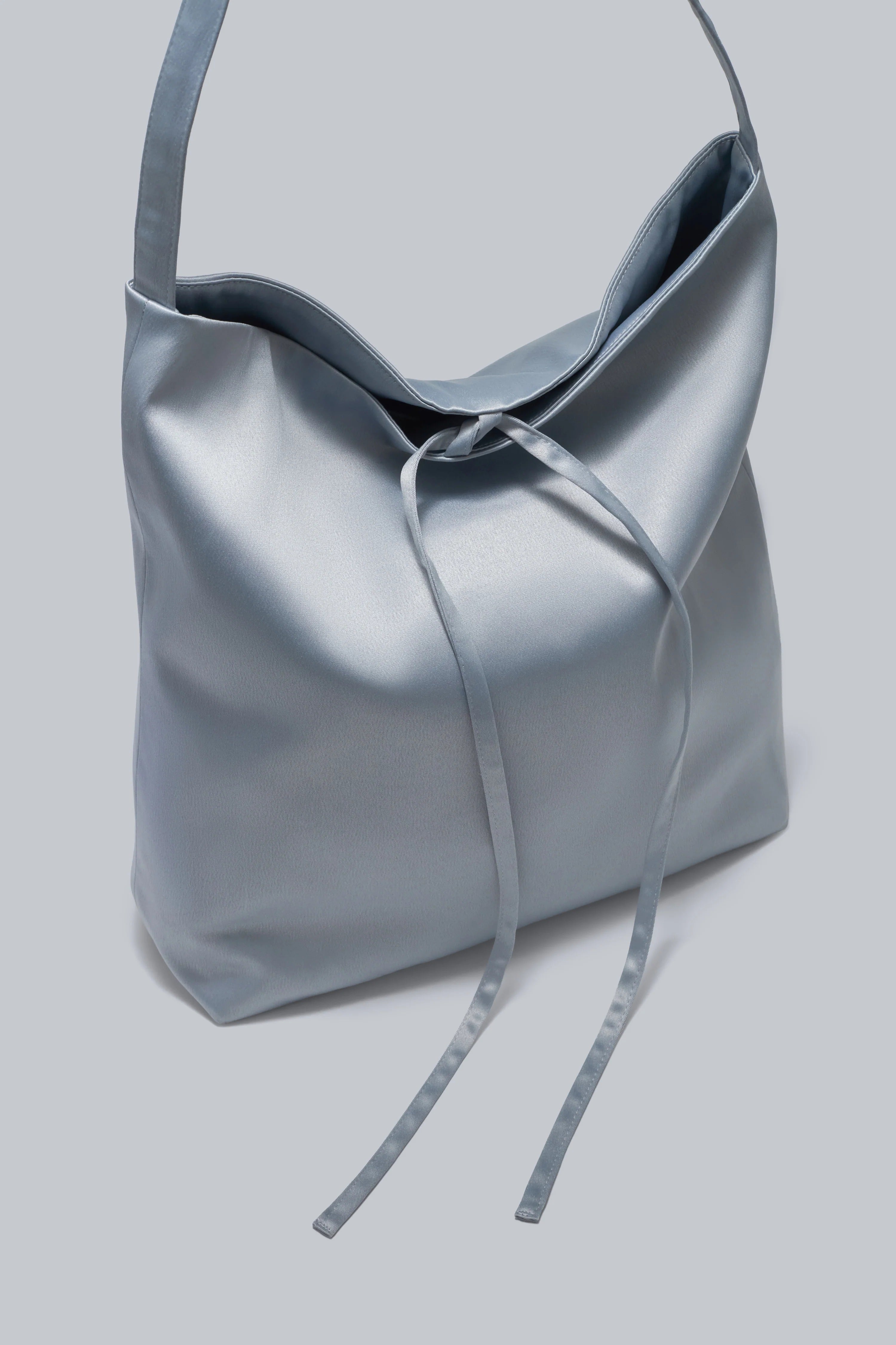 Сумка SATIN блакитна