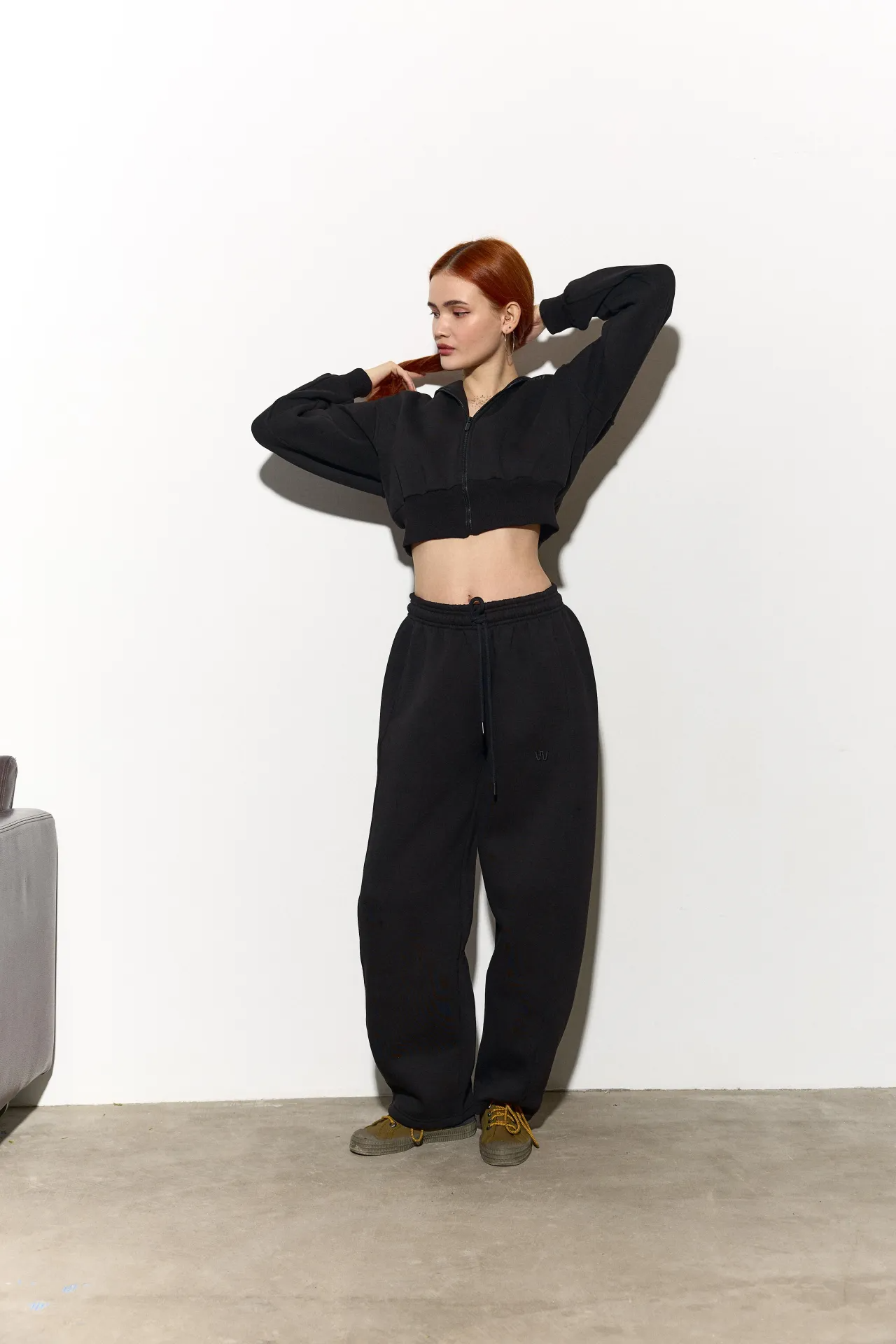 Брюки-банани з утепленням чорні