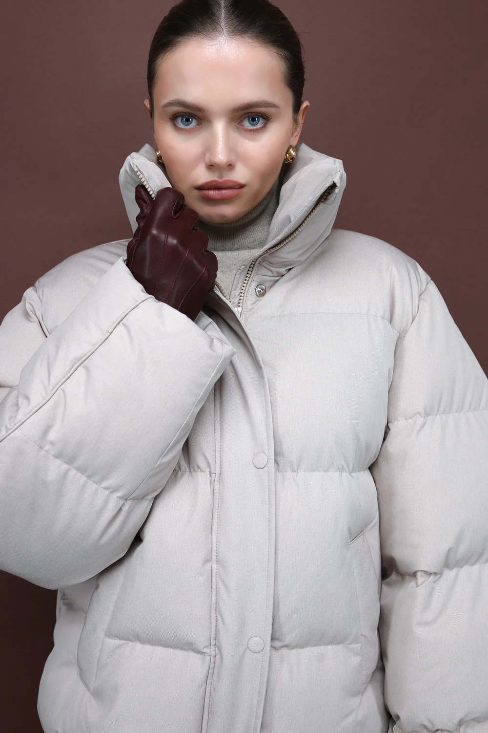 Пуховик VOSS пісочний