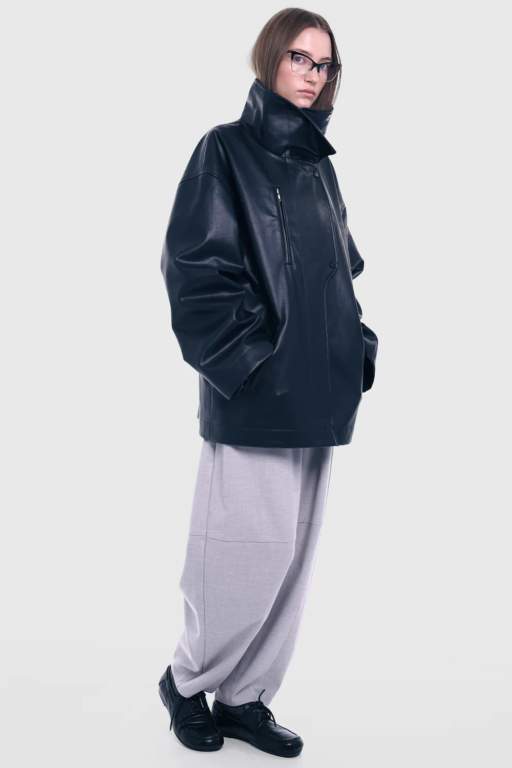 Шкіряна куртка CAROLINE чорна