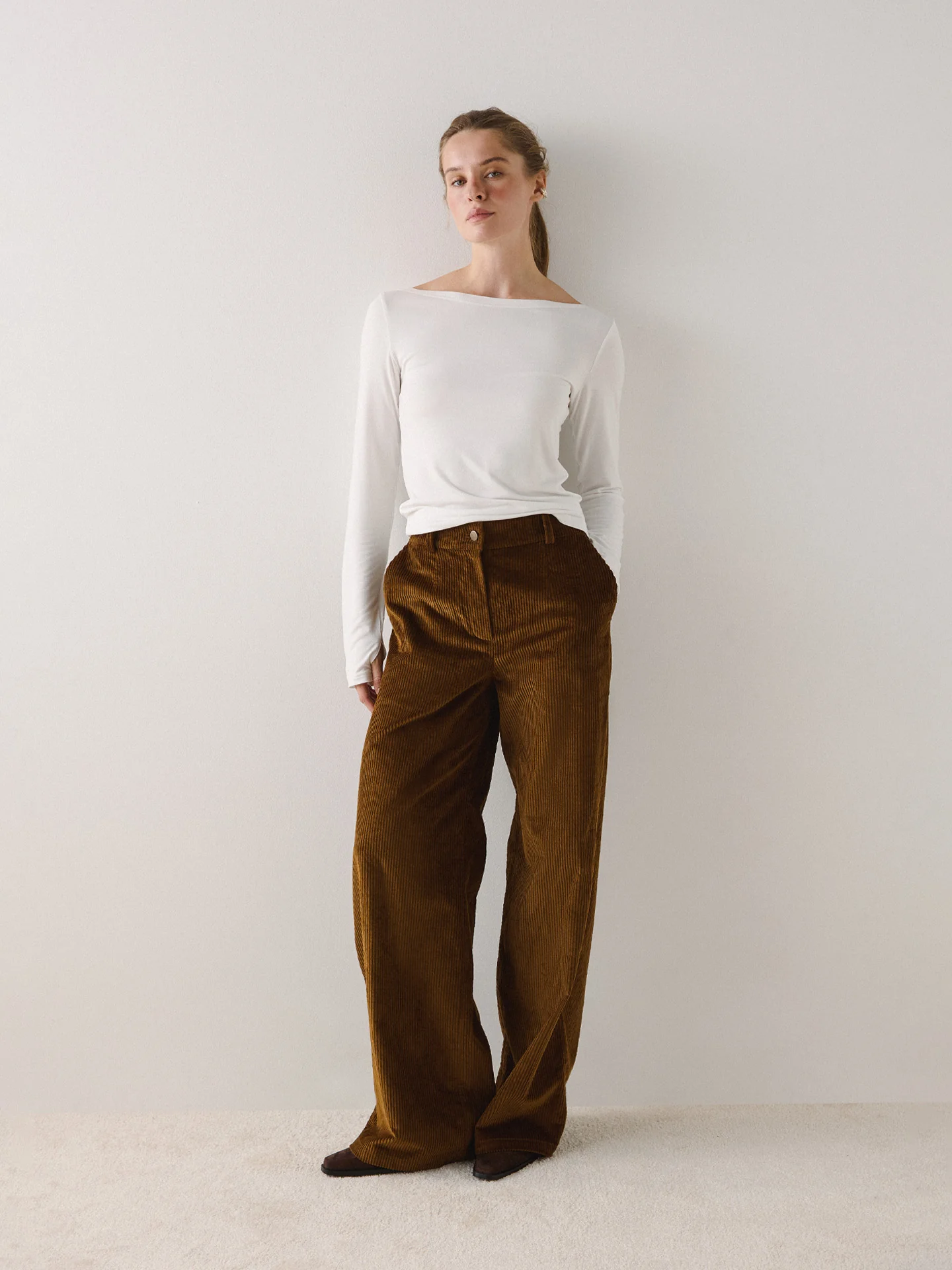 Вельветові штани Journey коричневі