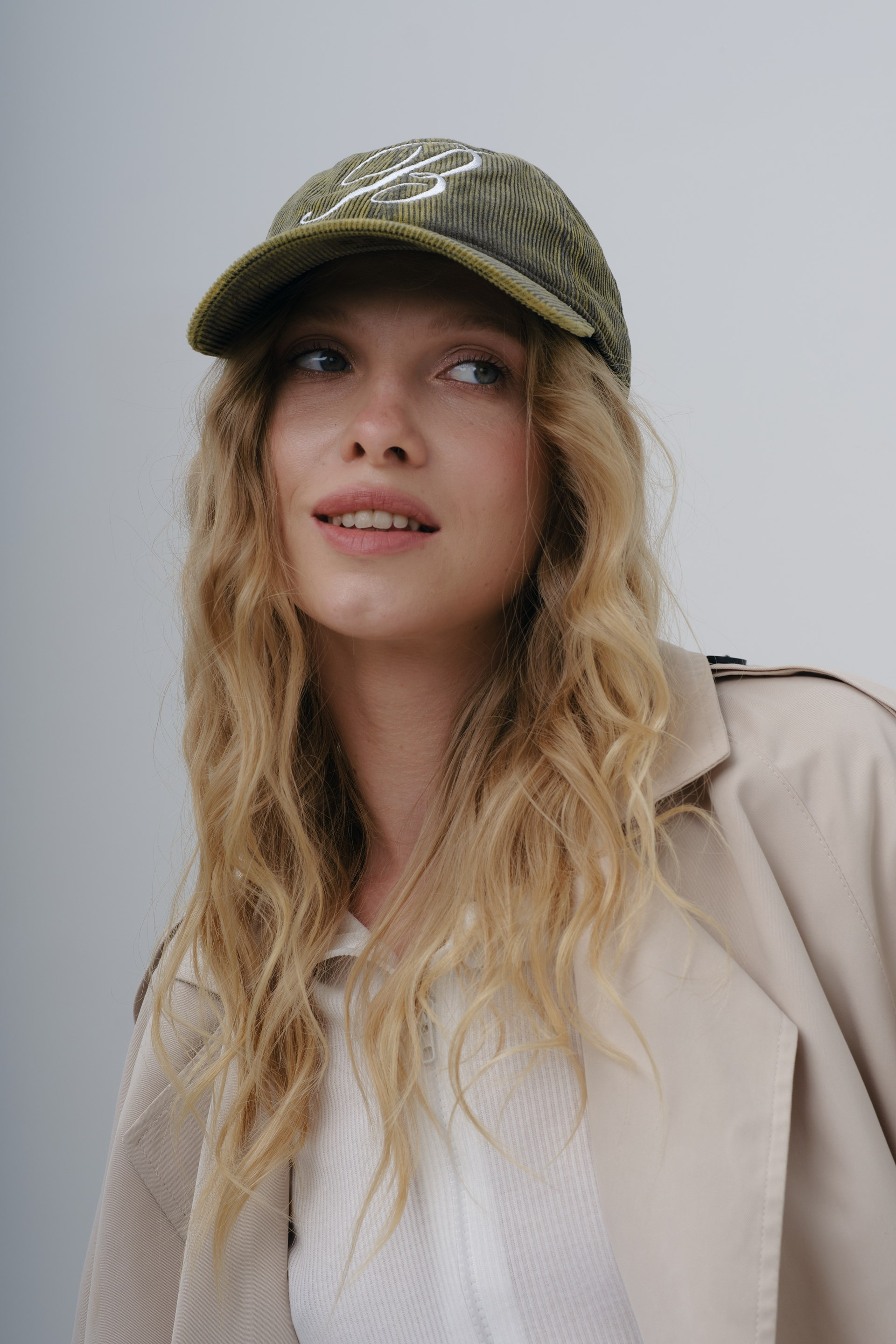 Зелена вельветова кепка Bitchin'