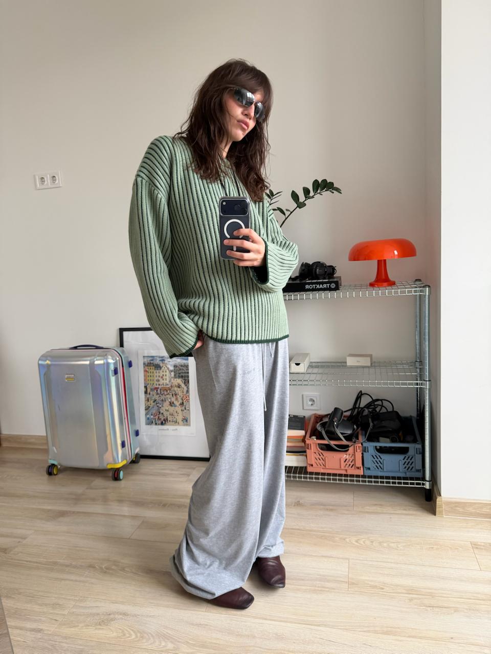 Двосторонній светр зелений — HUMENYUK