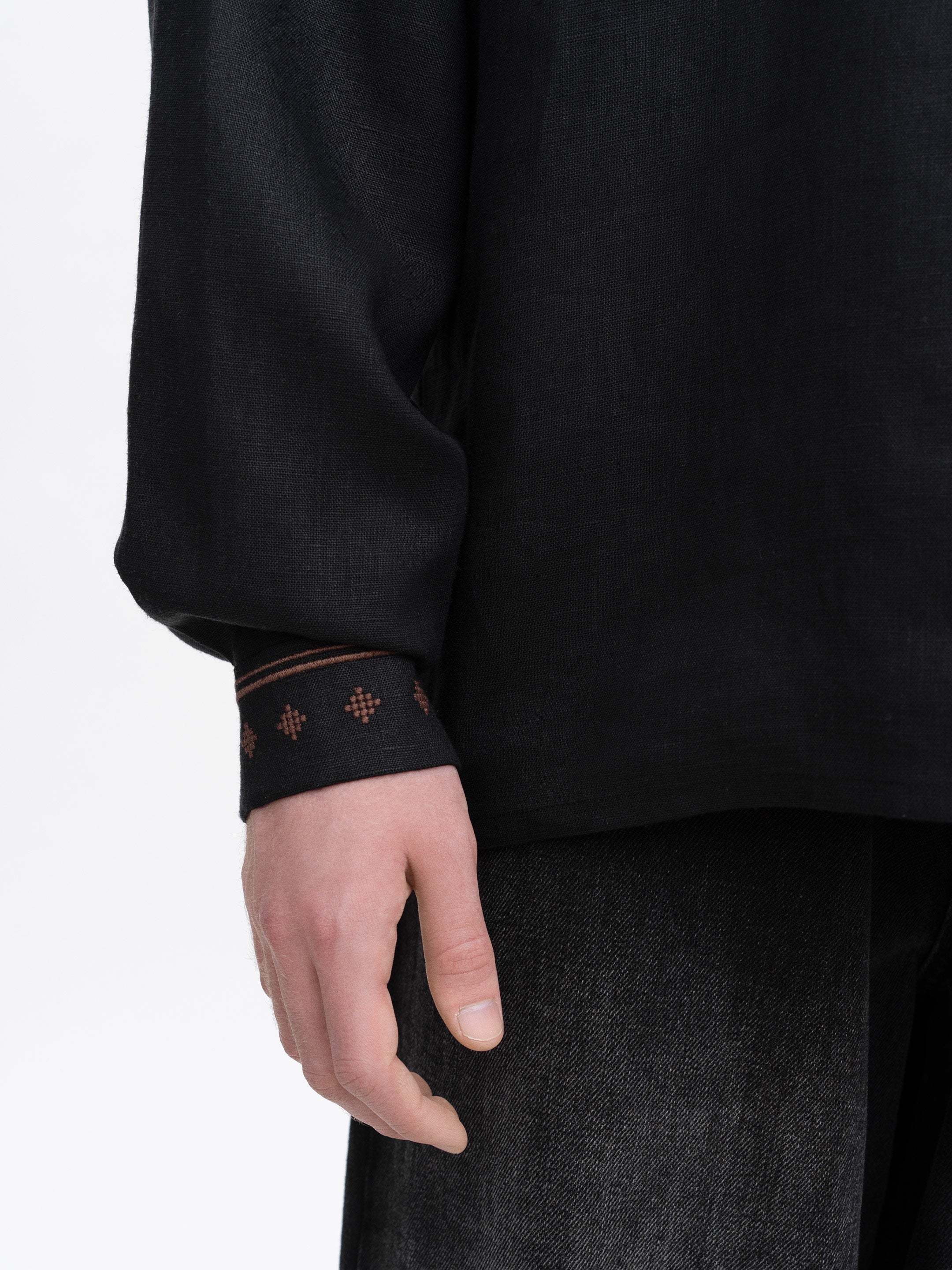 Вишиванка чоловіча "Тіен"