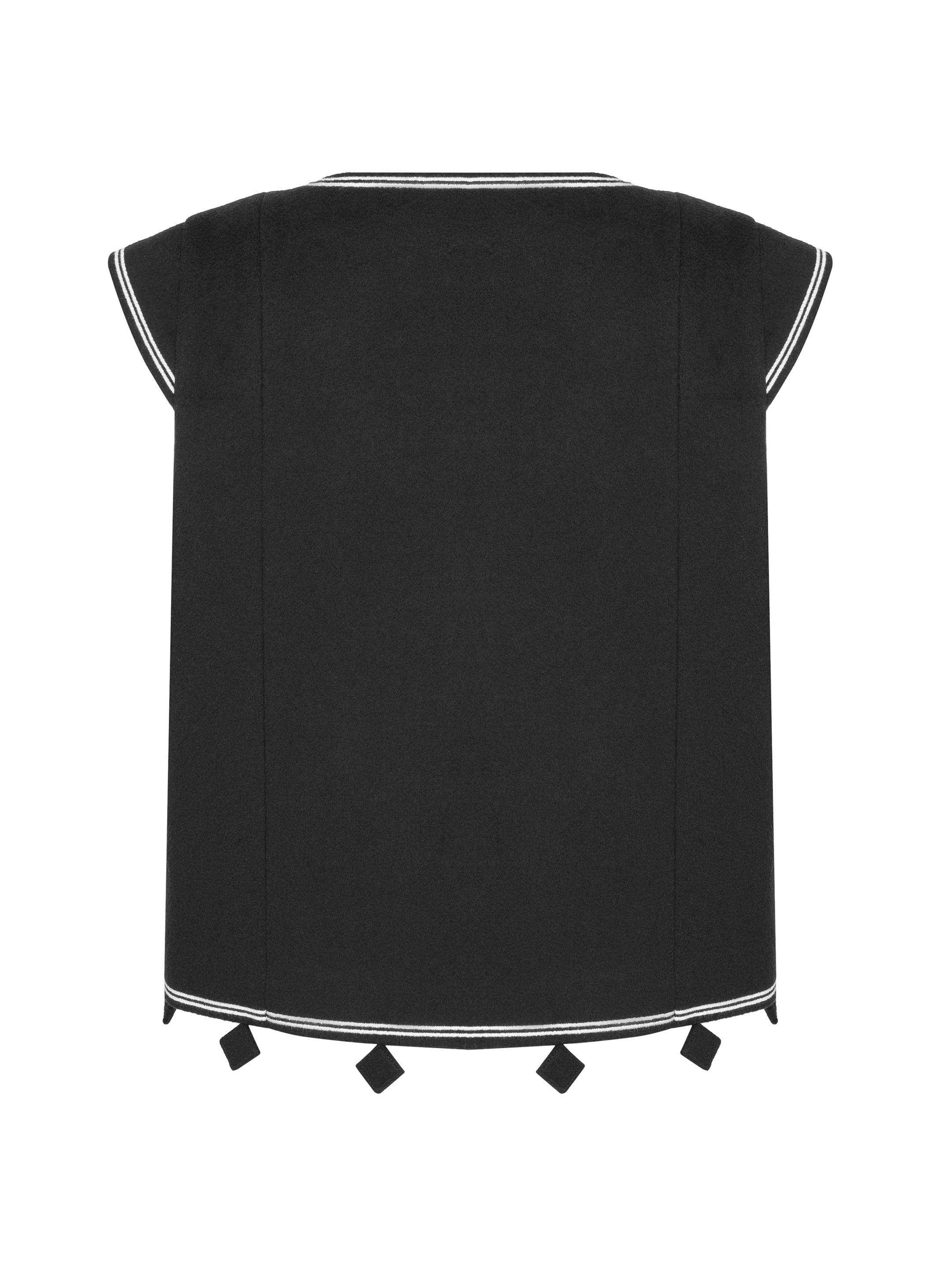 Темно-коричневий вишитий жилет "Кібчик"