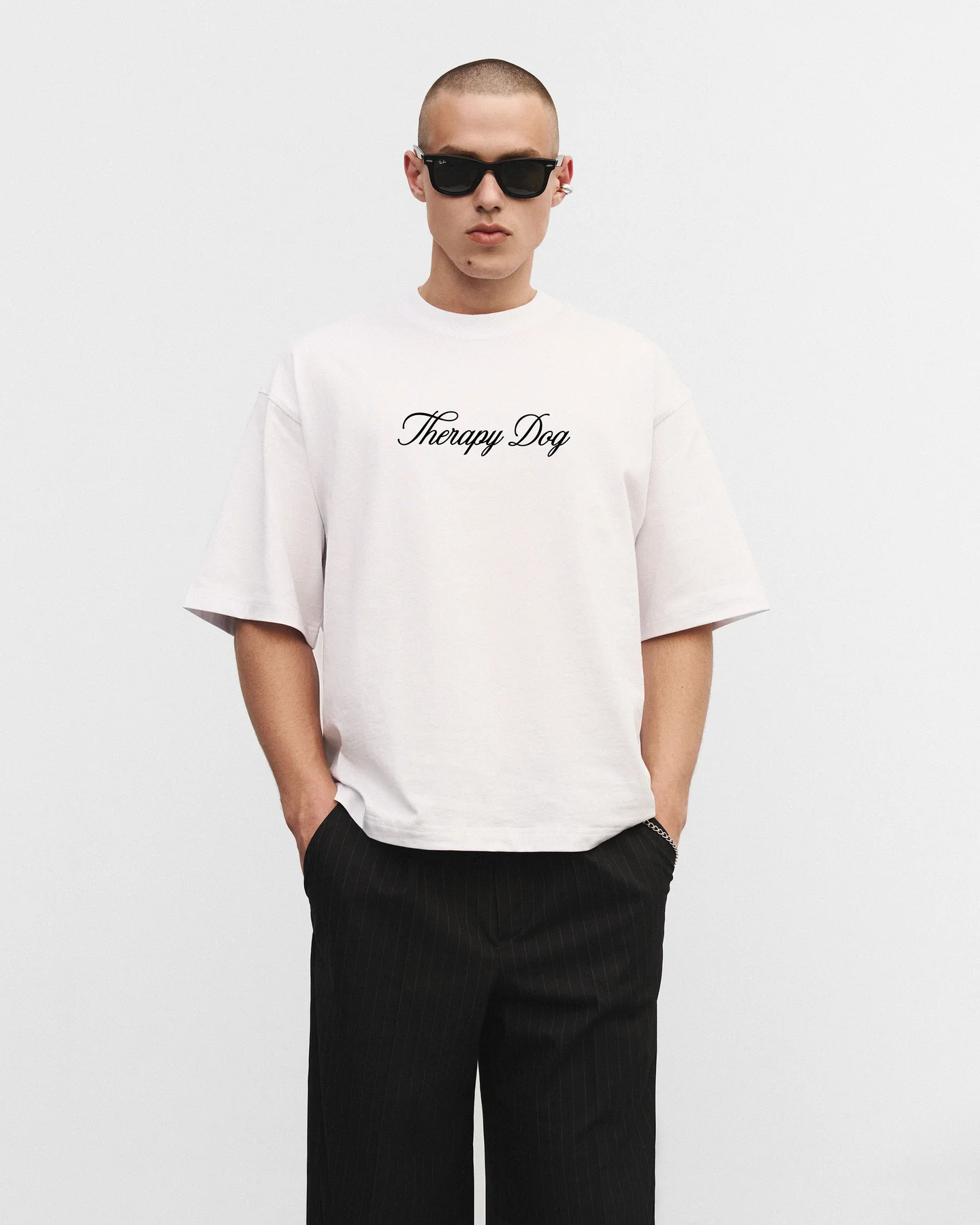 Біла оверсайз футболка “Therapy dog”