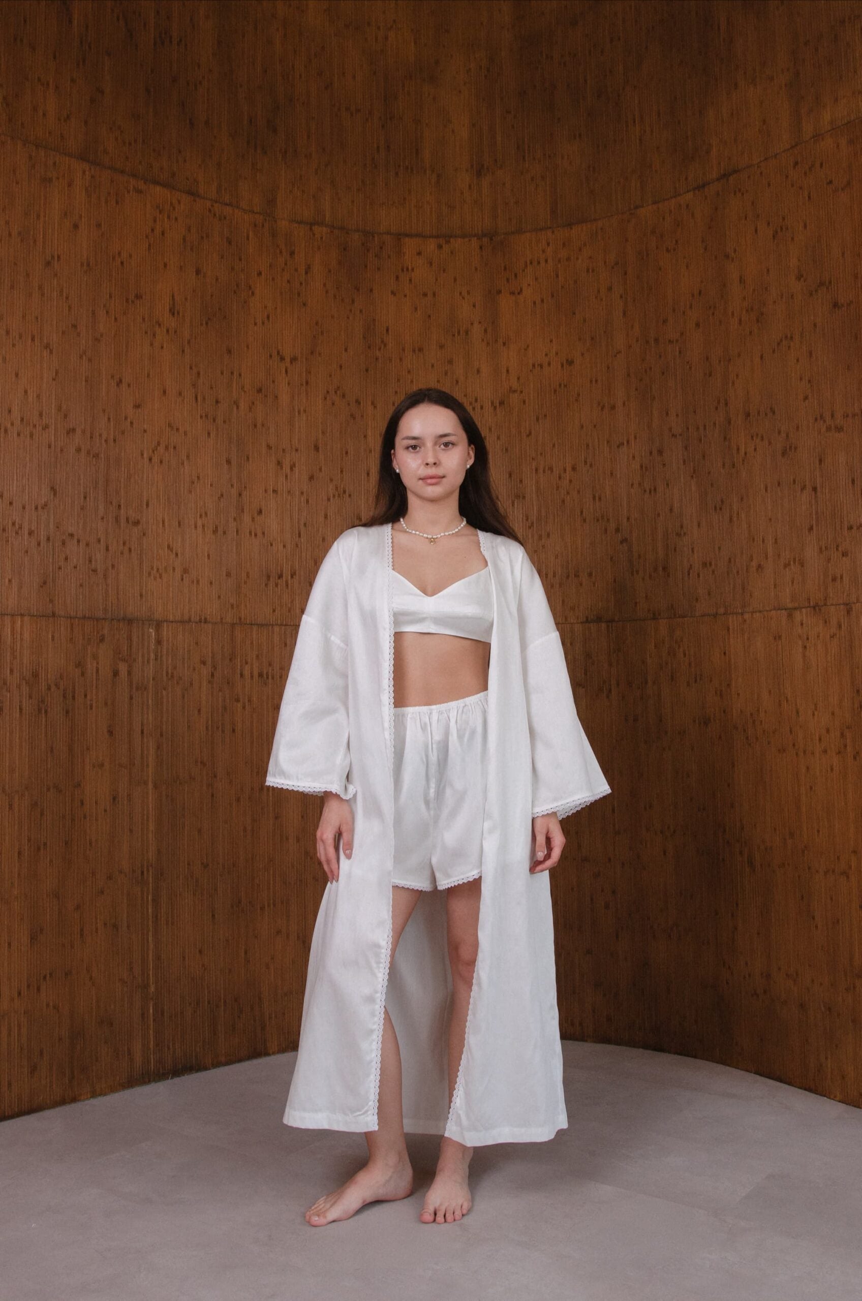 Домашній костюм білий – шорти, топ, довгий кардиган