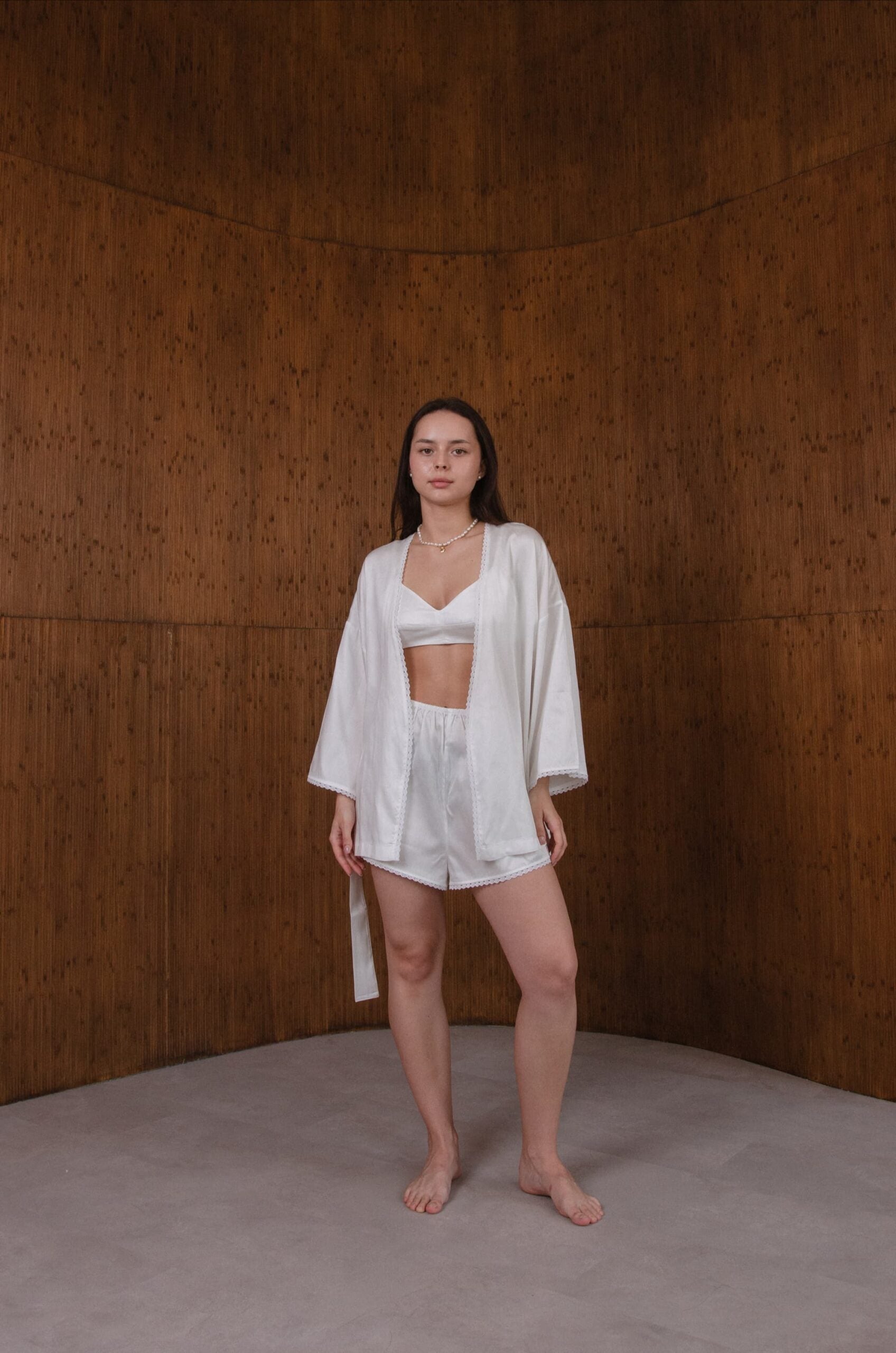 Домашній костюм білий – шорти, топ, короткий кардиган