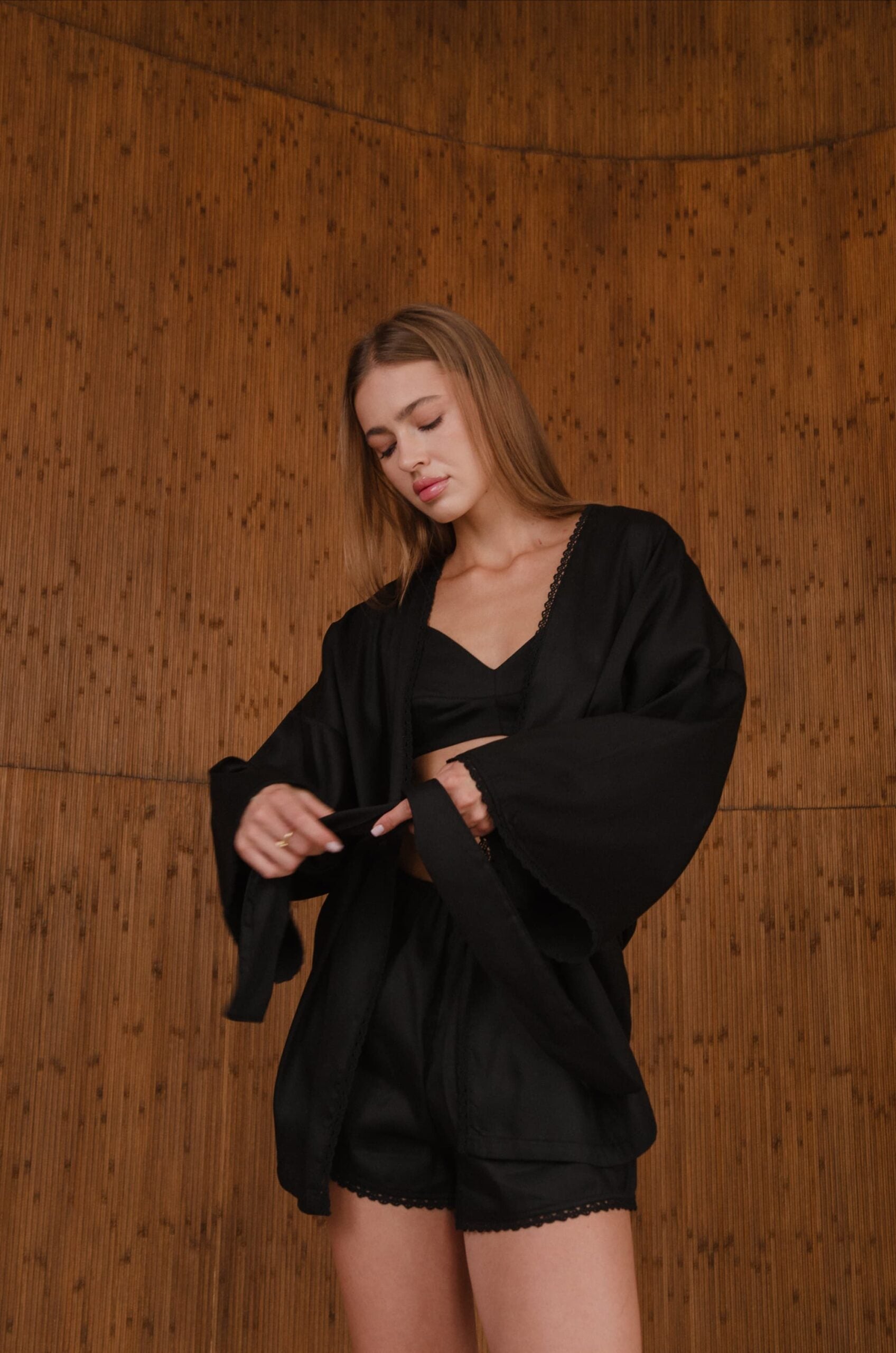 Домашній костюм чорний – шорти, топ, короткий кардиган