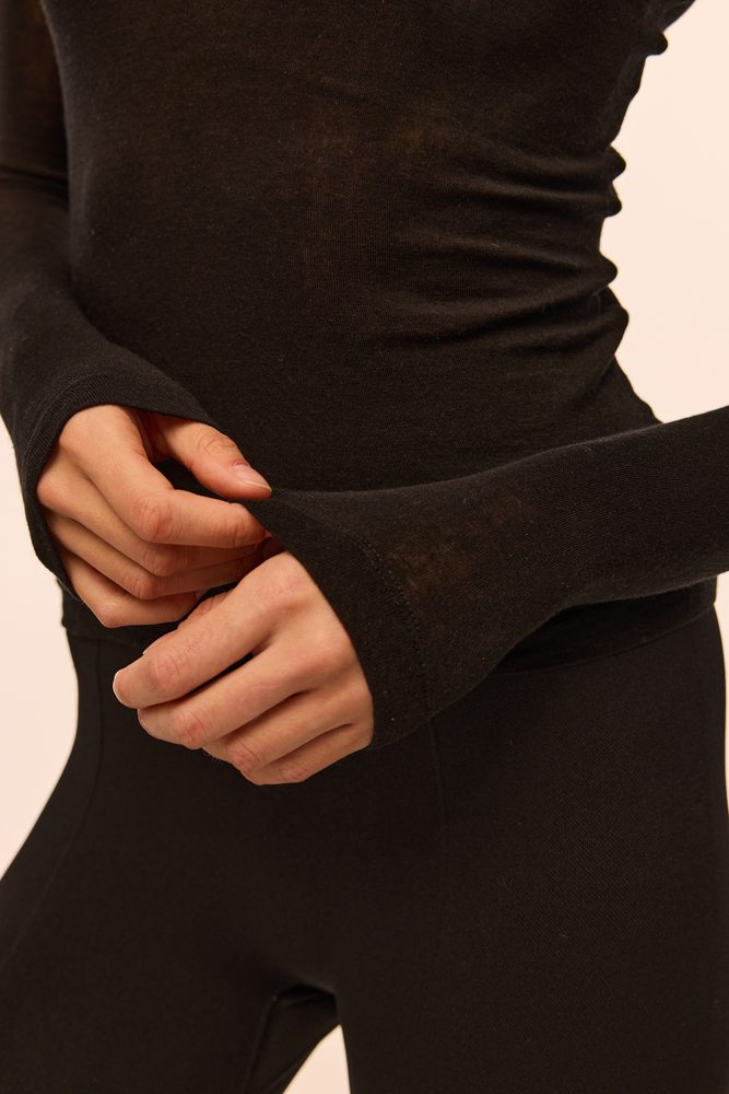 Гольф вовняний прозорий Rue чорний