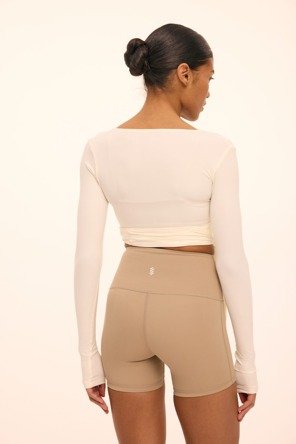 Шорти спортивні Chloe бежево-сірі