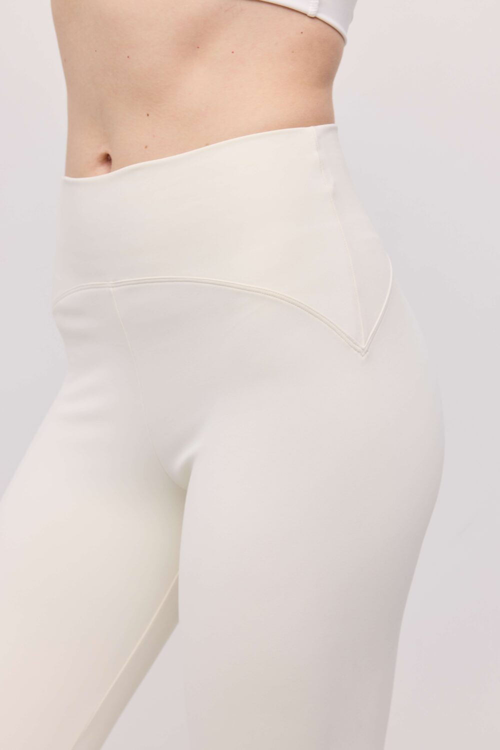 Утеплені легінси Gabbie butter молочні