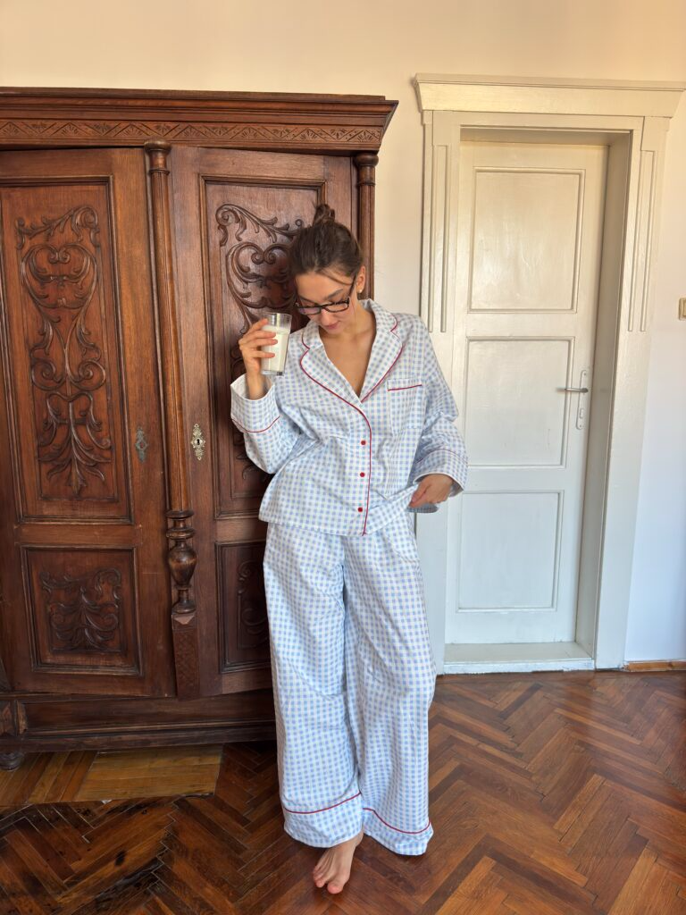 Піжама з фланелі у клітинку блакитна з бордовим кантом